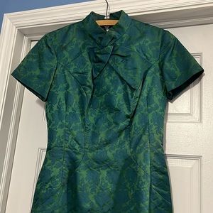 Vintage Emerald Leaf Pattern Dress